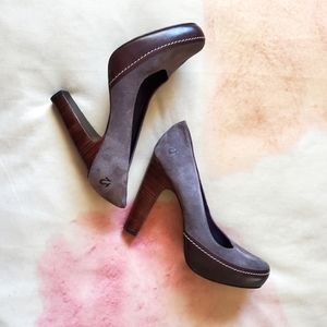 True Religion gray suede heels